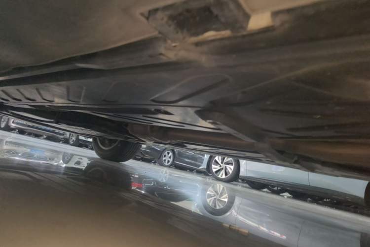 Used Mercedes-Benz GLC 2021 GLC 260 L 4MATIC Dynamic Edition Left Side Sill