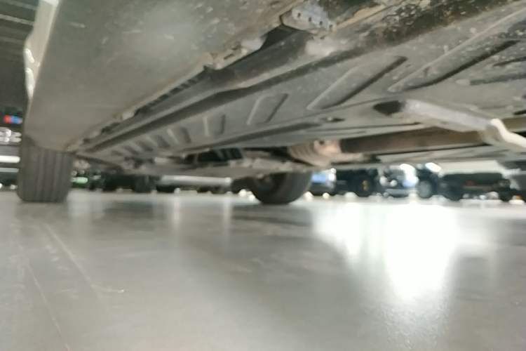 Used Mercedes-Benz GLC 2021 GLC 300 L 4MATIC Dynamic Model Left Side Sill