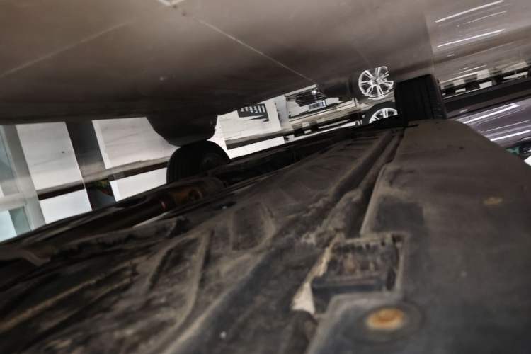 Used Mercedes-Benz GLC 2021 GLC 260 L 4MATIC Dynamic Edition Left Side Sill