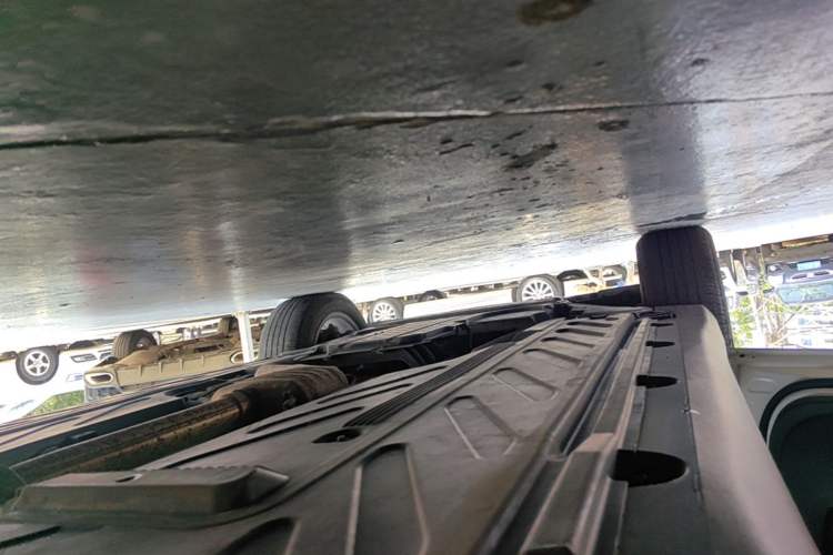 Used Mercedes-Benz GLC 2021 GLC 260 L 4MATIC Dynamic Edition Left Side Sill