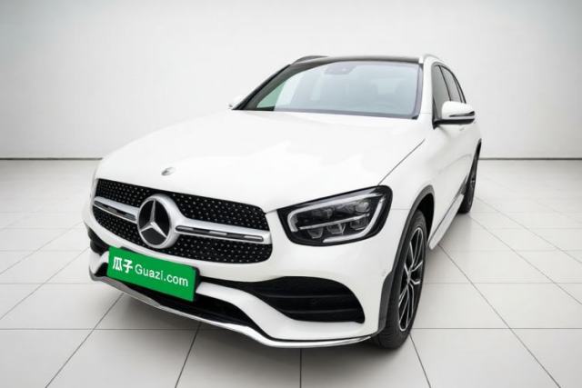 Ojetý Mercedes-Benz GLC 2021 GLC 300 L 4MATIC Dynamic Model