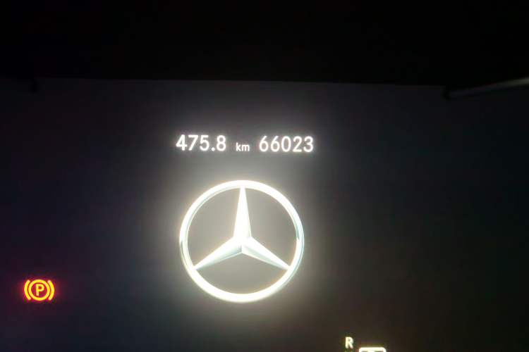 Used Mercedes-Benz GLC 2021 GLC 260 L 4MATIC Luxury Model Odometer Close Up