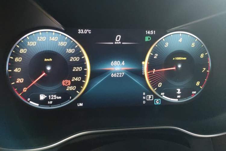 Used Mercedes-Benz GLC 2021 GLC 260 L 4MATIC Luxury Model Odometer Close Up