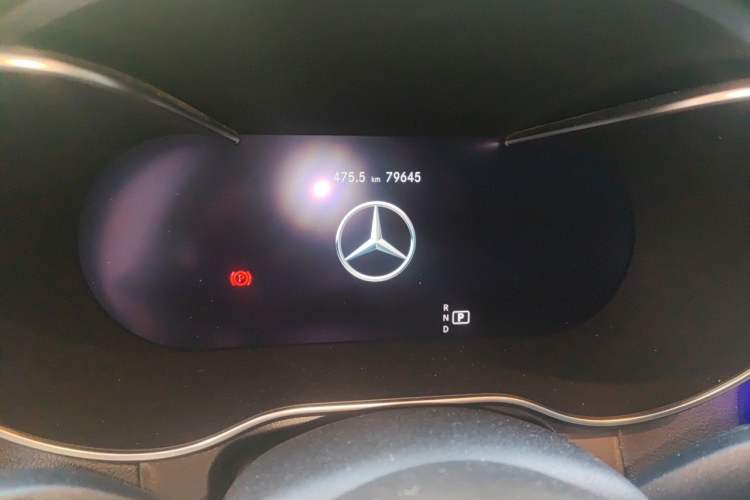 Used Mercedes-Benz GLC 2021 GLC 300 L 4MATIC Dynamic Model Odometer Close Up