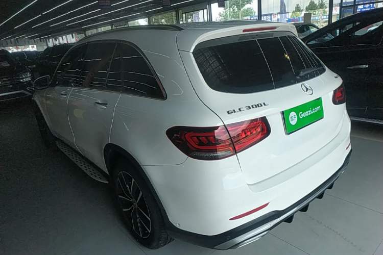 Used Mercedes-Benz GLC 2021 GLC 300 L 4MATIC Dynamic Model Rear Left 45 Deg