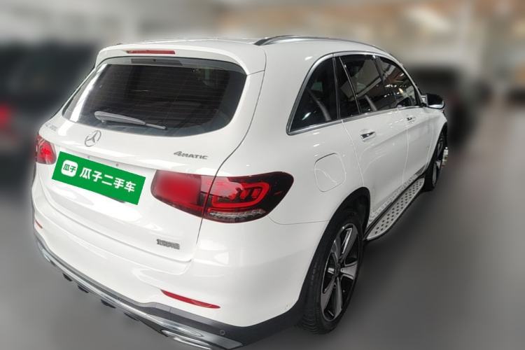 Used Mercedes-Benz GLC 2021 GLC 300 L 4MATIC Luxury Model Rear Right 45 Deg