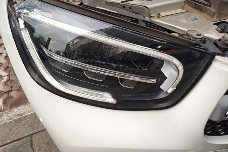 Used Mercedes-Benz GLC 2021 GLC 260 L 4MATIC Luxury Model Right Front Headlight