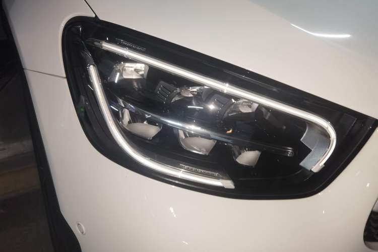 Used Mercedes-Benz GLC 2021 GLC 260 L 4MATIC Luxury Model Right Front Headlight