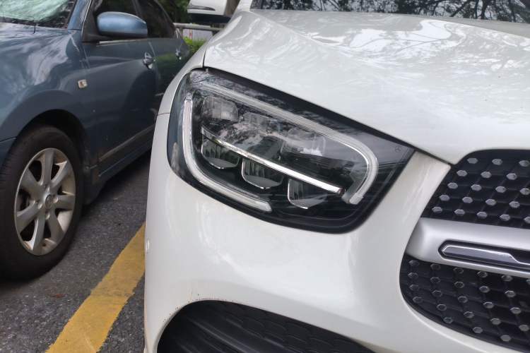 Used Mercedes-Benz GLC 2021 GLC 300 L 4MATIC Dynamic Model Right Front Headlight