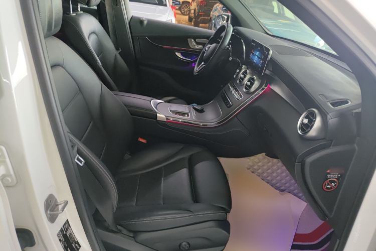 Used Mercedes-Benz GLC 2021 GLC 260 L 4MATIC Luxury Model Right Front Seat