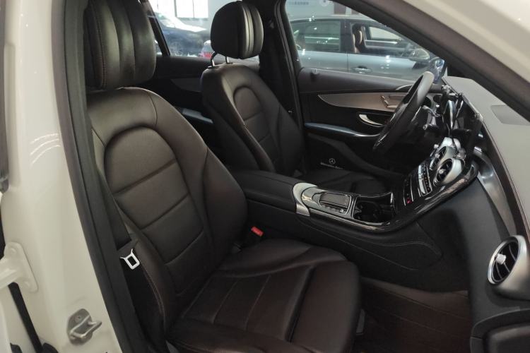 Used Mercedes-Benz GLC 2021 GLC 260 L 4MATIC Dynamic Edition Right Front Seat