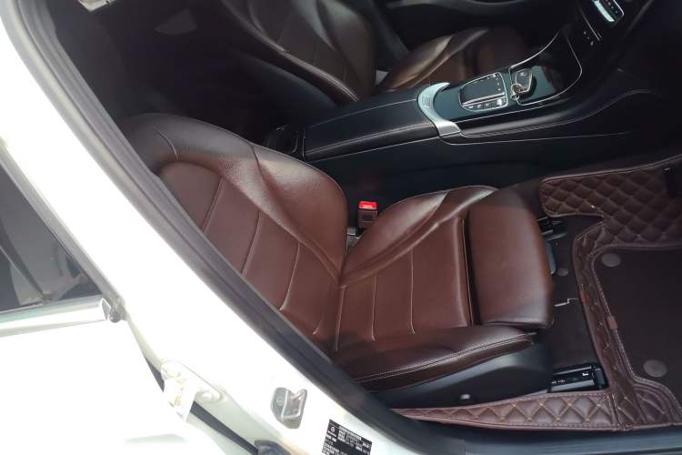 Used Mercedes-Benz GLC 2021 GLC 260 L 4MATIC Dynamic Edition Right Front Seat