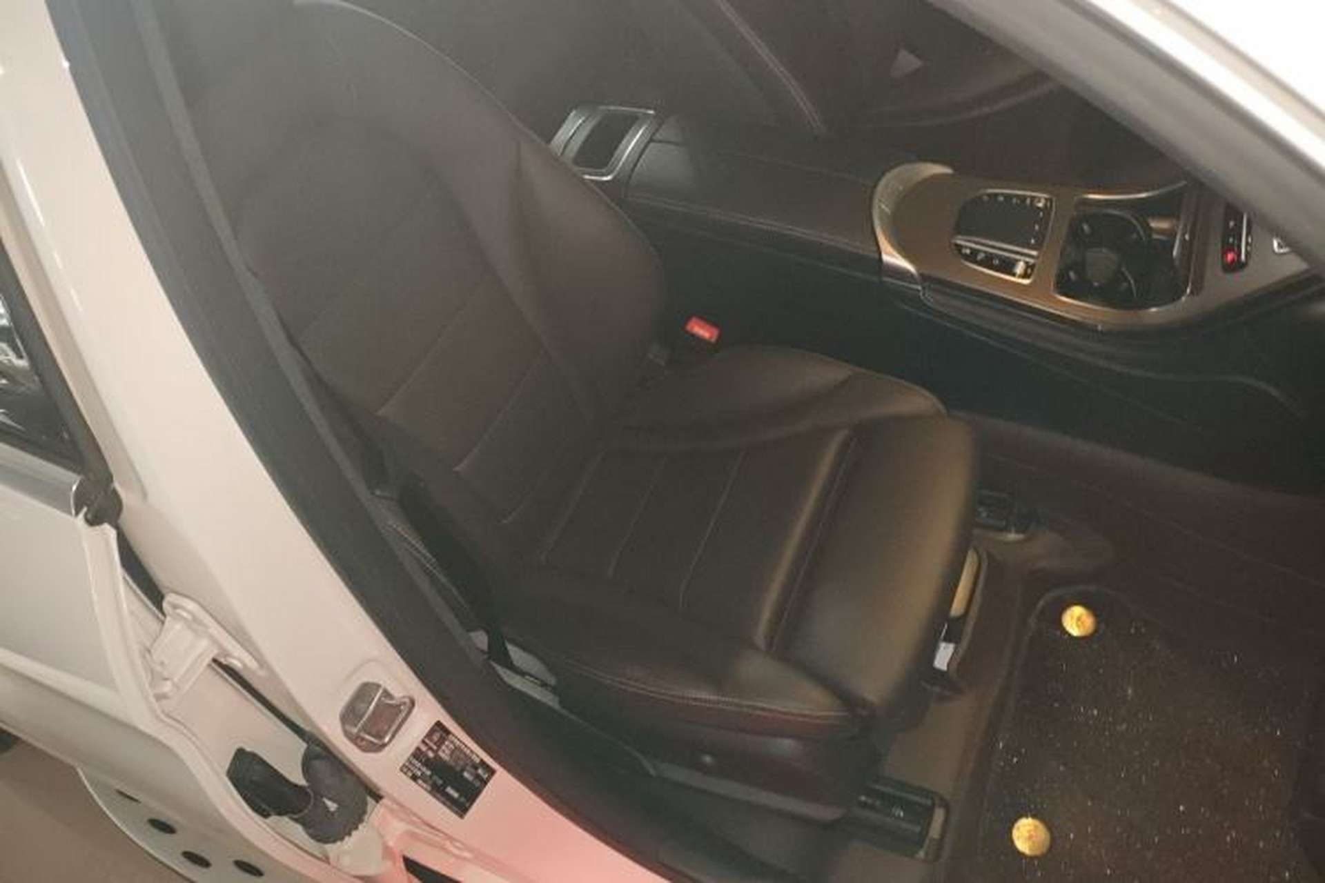 Used Mercedes-Benz GLC 2021 GLC 260 L 4MATIC Luxury Model Right Front Seat