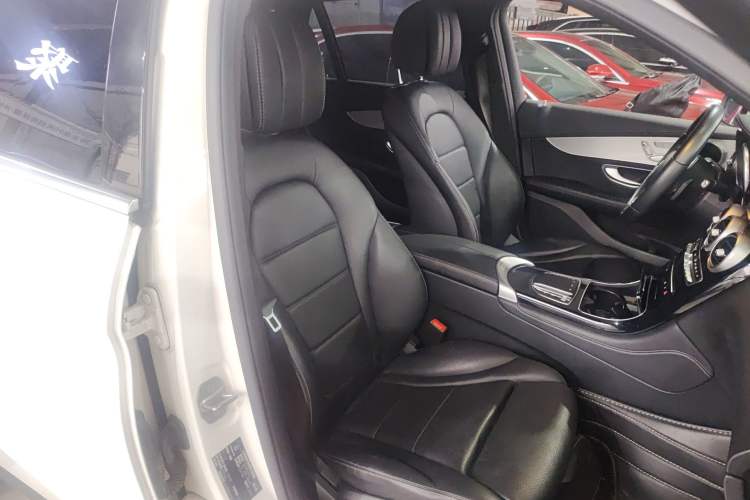 Used Mercedes-Benz GLC 2021 GLC 260 L 4MATIC Dynamic Edition Right Front Seat