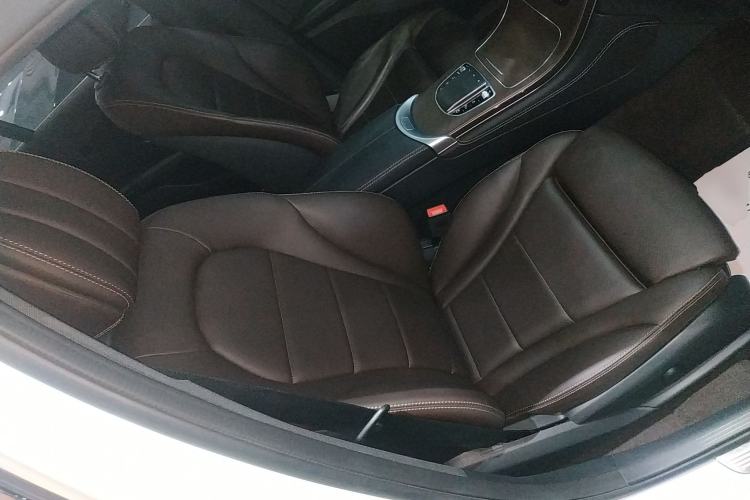 Used Mercedes-Benz GLC 2021 GLC 260 L 4MATIC Luxury Model Right Front Seat
