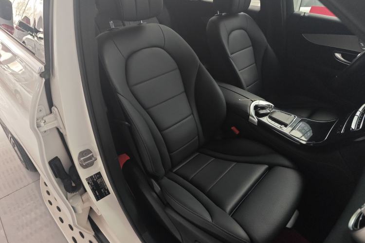 Used Mercedes-Benz GLC 2021 GLC 260 L 4MATIC Dynamic Edition Right Front Seat