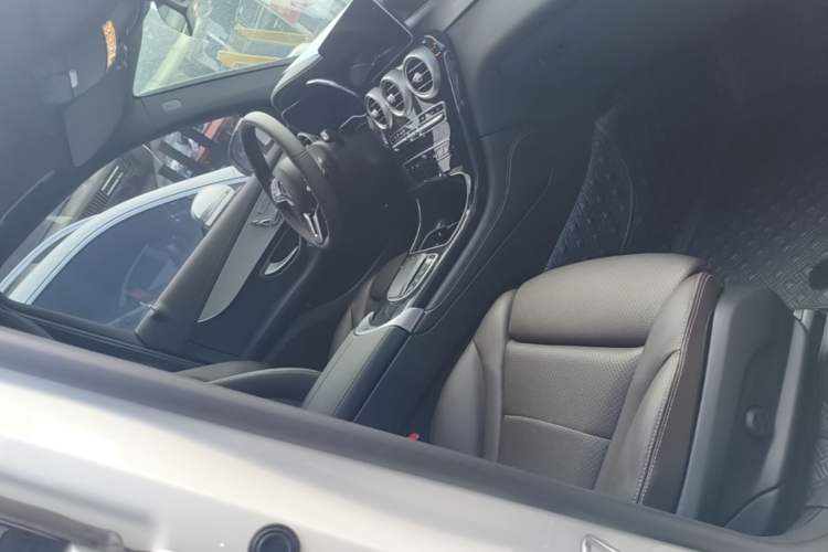 Used Mercedes-Benz GLC 2021 GLC 260 L 4MATIC Dynamic Edition Right Front Seat