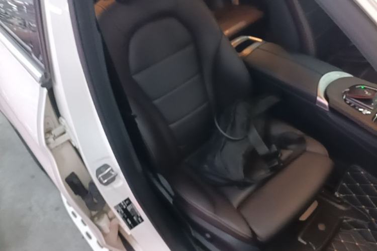 Used Mercedes-Benz GLC 2021 GLC 260 L 4MATIC Dynamic Edition Right Front Seat