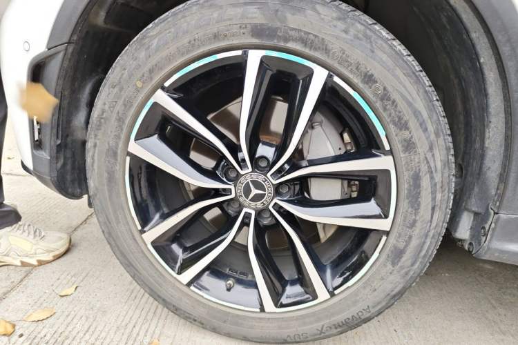 Used Mercedes-Benz GLC 2021 GLC 260 L 4MATIC Luxury Model Right Front Wheel Hub