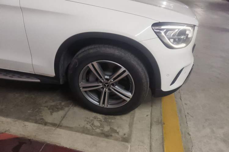 Used Mercedes-Benz GLC 2021 GLC 260 L 4MATIC Dynamic Edition Right Front Wheel Hub