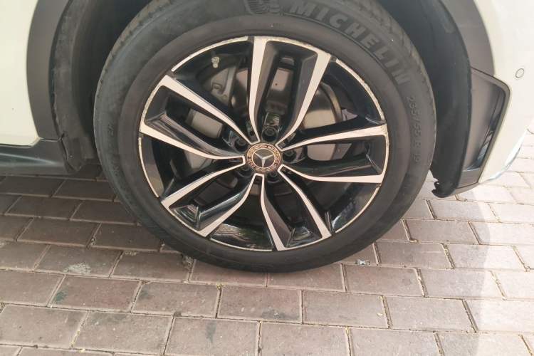 Used Mercedes-Benz GLC 2021 GLC 300 L 4MATIC Dynamic Model Right Front Wheel Hub