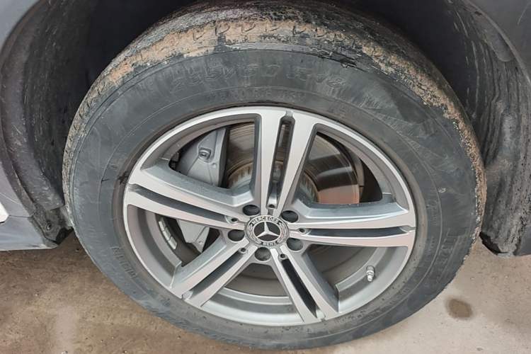 Used Mercedes-Benz GLC 2021 GLC 260 L 4MATIC Dynamic Edition Right Front Wheel Hub