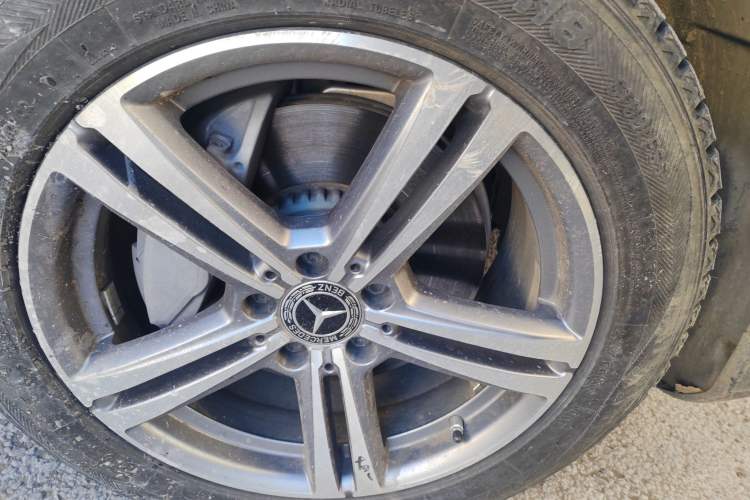 Used Mercedes-Benz GLC 2021 GLC 260 L 4MATIC Dynamic Edition Right Front Wheel Hub