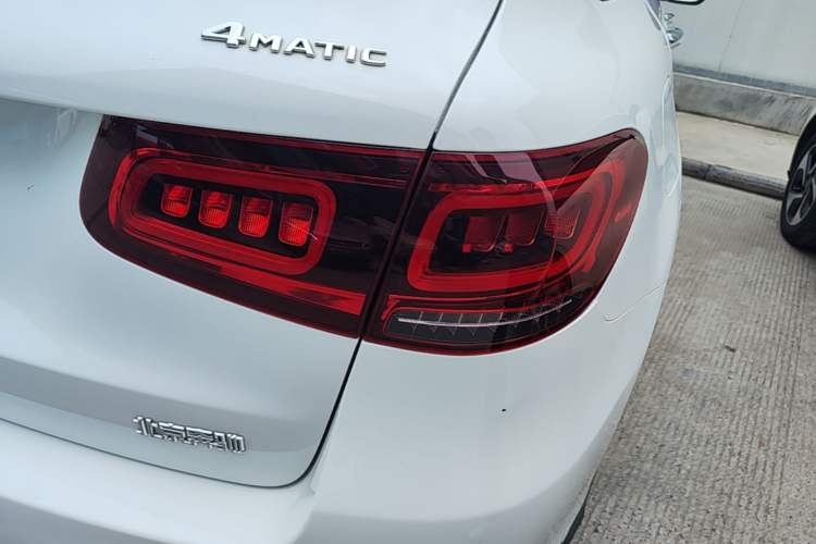 Used Mercedes-Benz GLC 2021 GLC 260 L 4MATIC Luxury Model Right Rear Taillight
