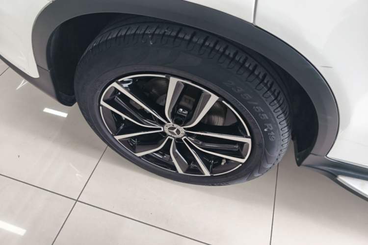 Used Mercedes-Benz GLC 2021 GLC 300 L 4MATIC Dynamic Model Right Rear Wheel Hub