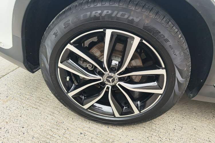 Used Mercedes-Benz GLC 2021 GLC 260 L 4MATIC Luxury Model Right Rear Wheel Hub