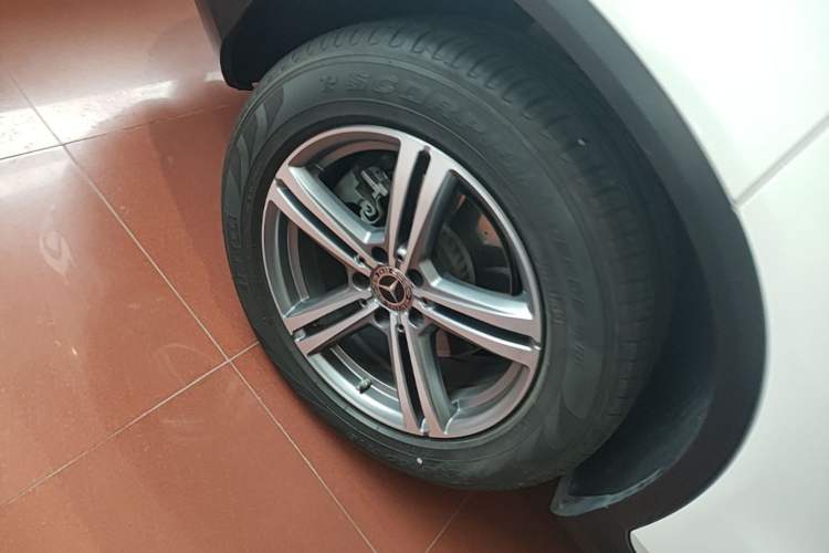 Used Mercedes-Benz GLC 2021 GLC 260 L 4MATIC Dynamic Edition Right Rear Wheel Hub
