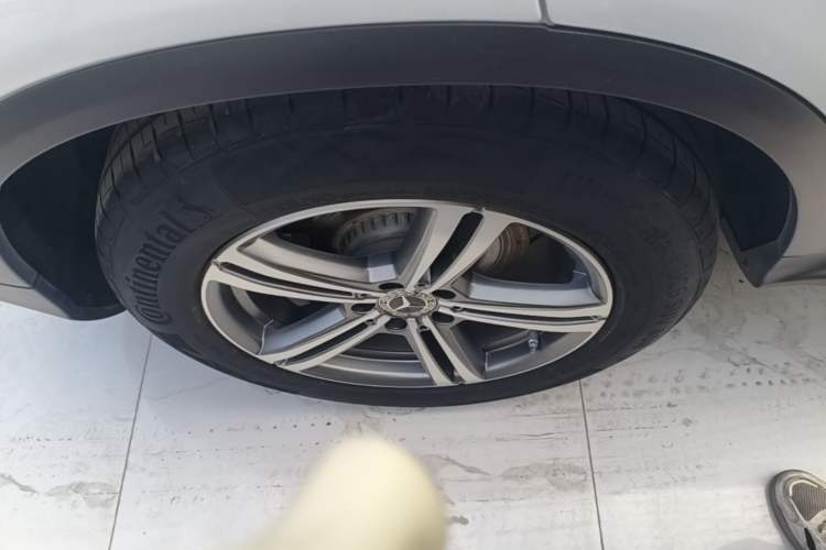 Used Mercedes-Benz GLC 2021 GLC 260 L 4MATIC Dynamic Edition Right Rear Wheel Hub