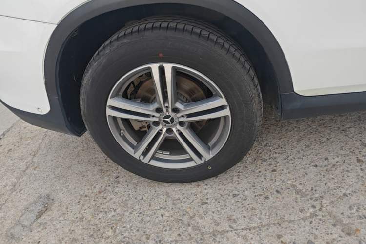 Used Mercedes-Benz GLC 2021 GLC 260 L 4MATIC Dynamic Edition Right Rear Wheel Hub