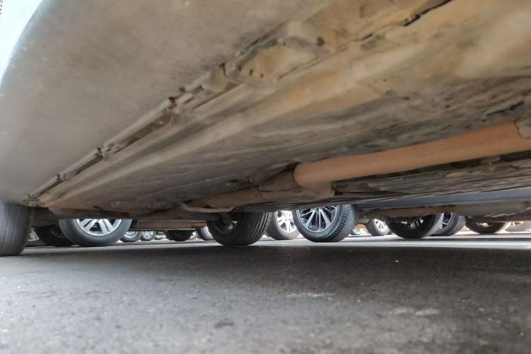 Used Mercedes-Benz GLC 2021 GLC 300 L 4MATIC Dynamic Model Right Side Sill