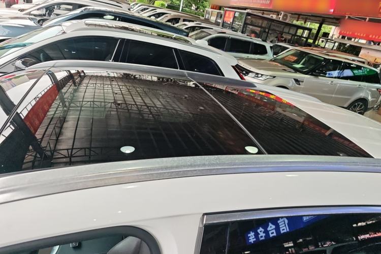 Used Mercedes-Benz GLC 2021 GLC 260 L 4MATIC Luxury Model Roof