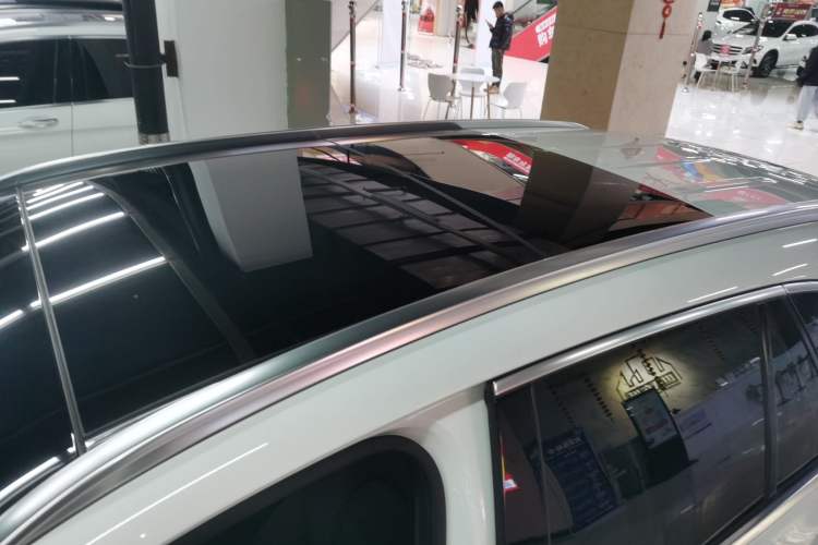 Used Mercedes-Benz GLC 2021 GLC 260 L 4MATIC Dynamic Edition Roof
