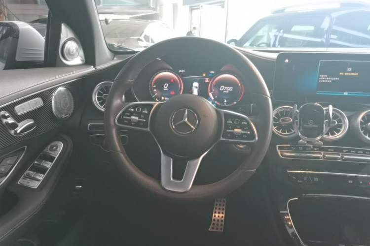 Used Mercedes-Benz GLC 2021 GLC 260 L 4MATIC Dynamic Edition Steering Wheel