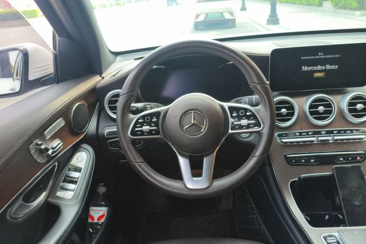 Used Mercedes-Benz GLC 2021 GLC 260 L 4MATIC Luxury Model Steering Wheel