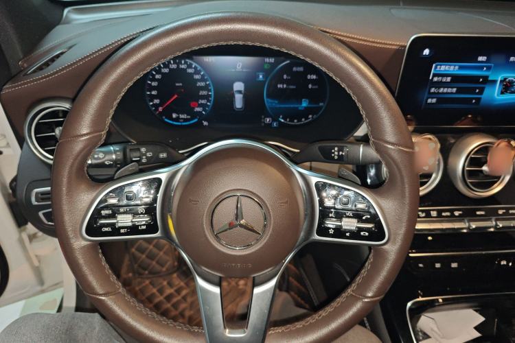 Used Mercedes-Benz GLC 2021 GLC 260 L 4MATIC Dynamic Edition Steering Wheel