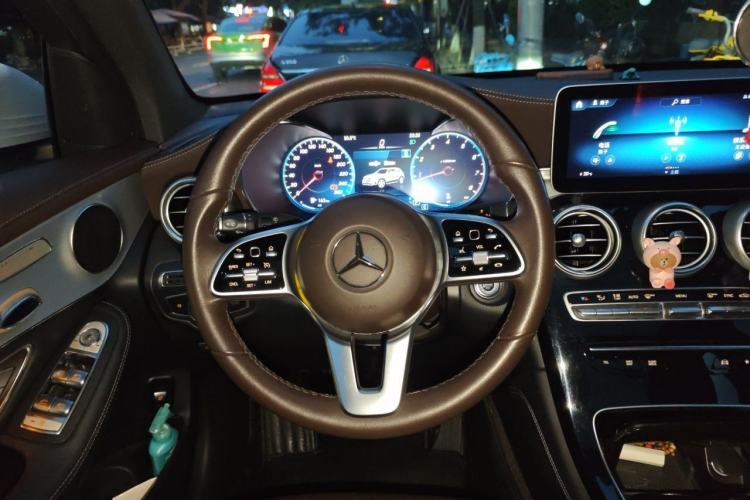 Used Mercedes-Benz GLC 2021 GLC 260 L 4MATIC Dynamic Edition Steering Wheel