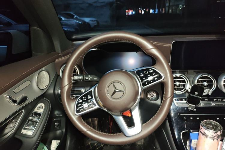 Used Mercedes-Benz GLC 2021 GLC 260 L 4MATIC Dynamic Edition Steering Wheel