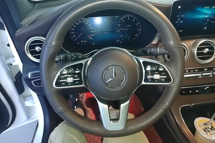 Used Mercedes-Benz GLC 2021 GLC 260 L 4MATIC Luxury Model Steering Wheel