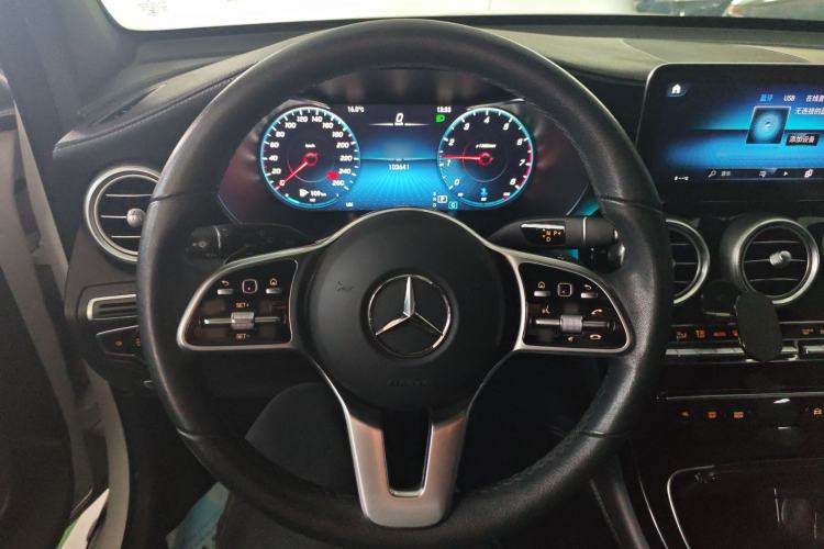 Used Mercedes-Benz GLC 2021 GLC 260 L 4MATIC Dynamic Edition Steering Wheel