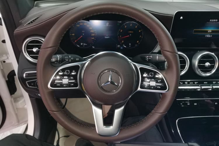 Used Mercedes-Benz GLC 2021 GLC 260 L 4MATIC Dynamic Edition Steering Wheel
