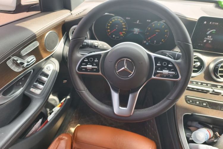 Used Mercedes-Benz GLC 2021 GLC 260 L 4MATIC Luxury Model Steering Wheel