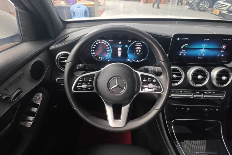 Used Mercedes-Benz GLC 2021 GLC 260 L 4MATIC Dynamic Edition Steering Wheel