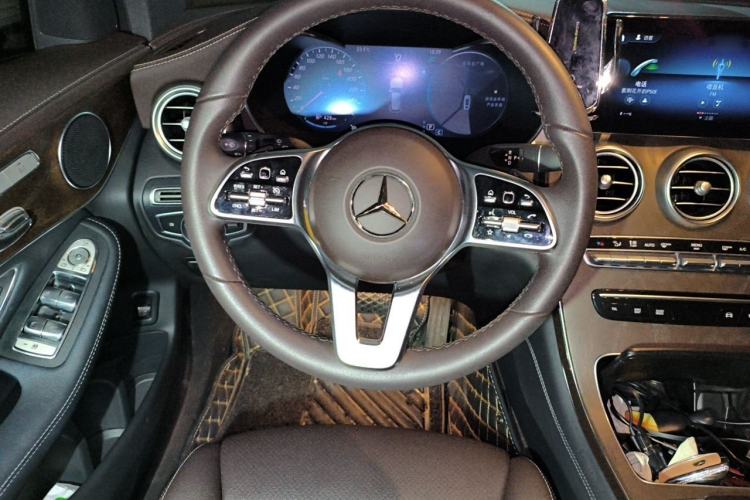 Used Mercedes-Benz GLC 2021 GLC 260 L 4MATIC Luxury Model Steering Wheel