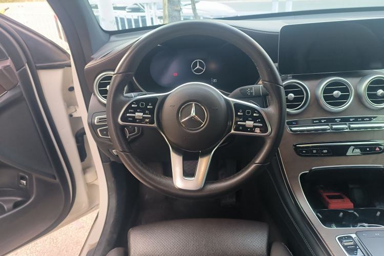 Used Mercedes-Benz GLC 2021 GLC 260 L 4MATIC Luxury Model Steering Wheel