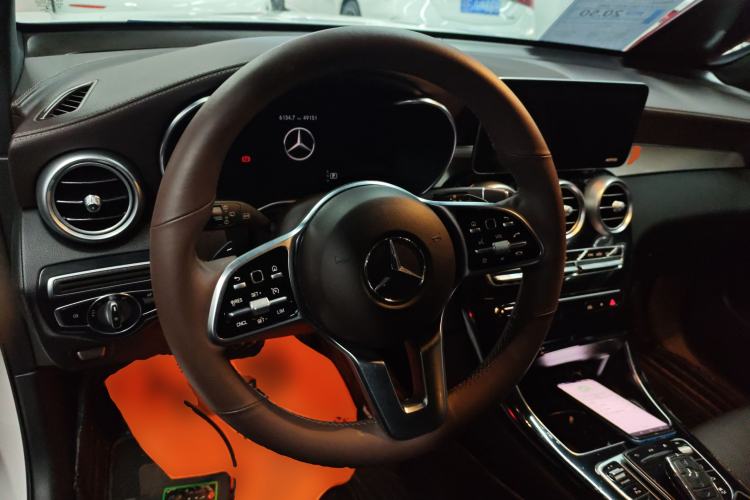 Used Mercedes-Benz GLC 2021 GLC 260 L 4MATIC Dynamic Edition Steering Wheel