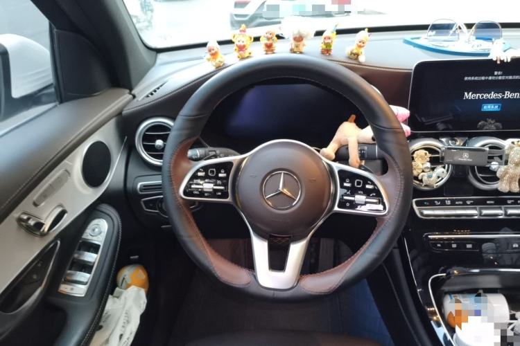 Used Mercedes-Benz GLC 2021 GLC 260 L 4MATIC Dynamic Edition Steering Wheel